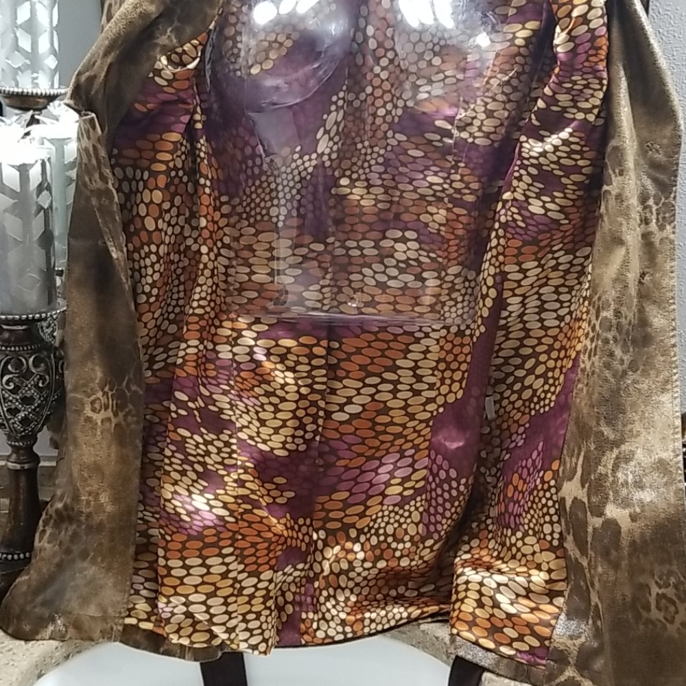 Jacket - Picture 2 of 5